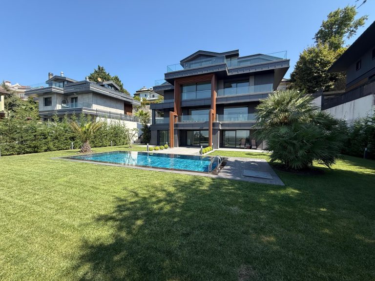 WhatsApp Image 2025 09 23 at 19.07.07 1 1 1 768x576